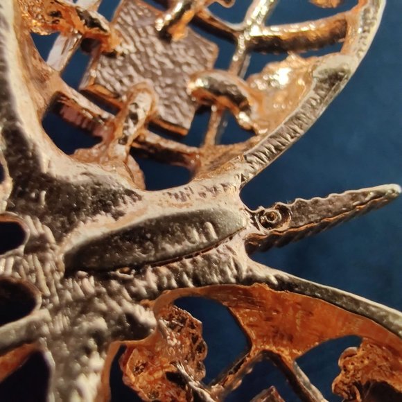 Vintage Avon Rhinestone Enamel Faux Pearl Dome Butterfly Pin Brooch Gold Tone - Picture 6 of 8